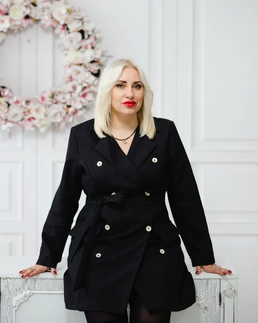 Тетяна Вакула, автор семінару «Складні випадки в колористиці»